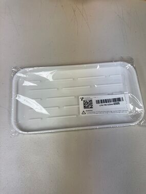 White Silicone Tray White Rectangular Soap Dish Tray Multiple uses with ridges